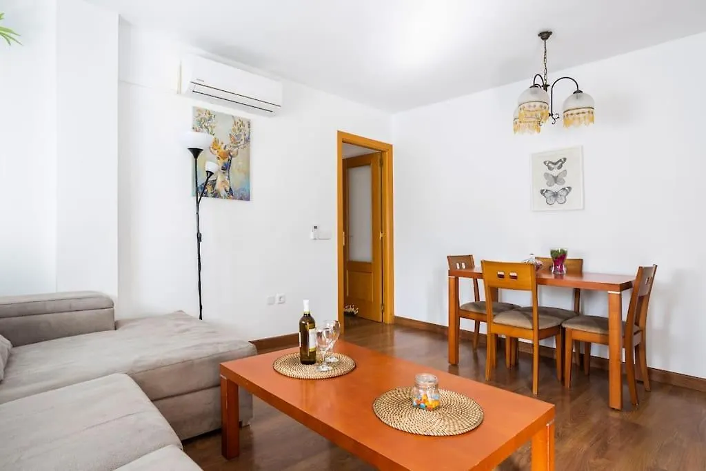 Ayala Beach Apartment 말라가 0*,